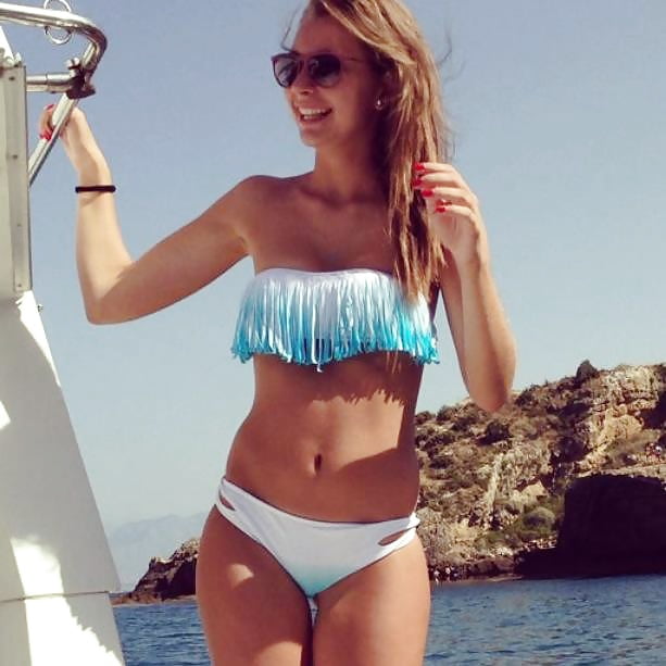 Sexy Teens Which and How? Comment! 3 porn pictures