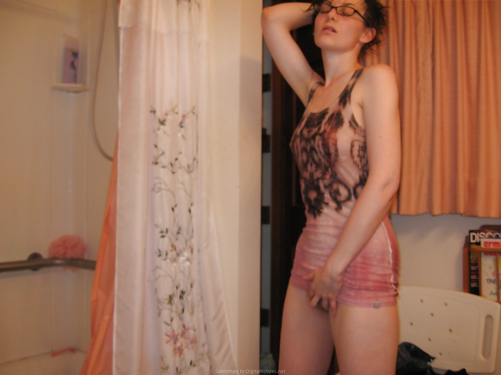 Amateur Girl #5 porn pictures