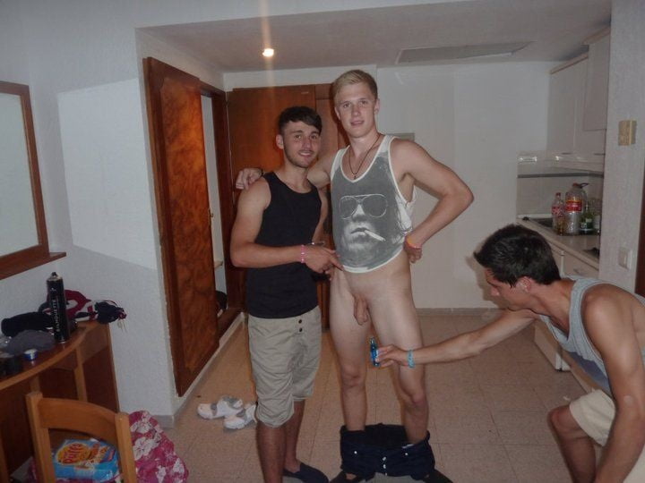 Drunk Straight Guys Caught On Camera 196 Pics 2 Xhamster