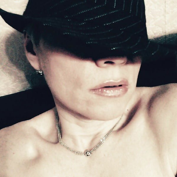 A ukrainian mature slut Irina. porn pictures