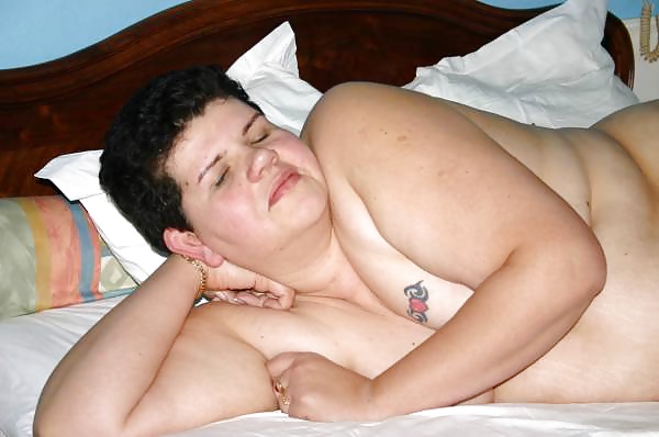 Rita's Really Fat And Hairy Pussy porn pictures