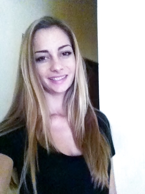 A spoiled rich bitch Sarah Duzzi (facebook) Costa Rica porn pictures