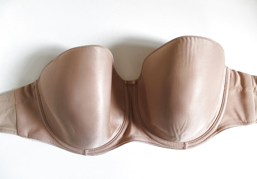 Used G cup bras porn pictures