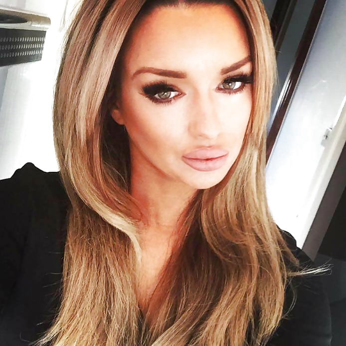 Nicki Kerr porn pictures