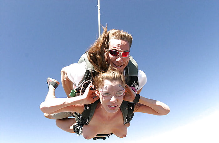 Naked women sky diving 👉 👌 Hot nude skydiving and sex - Aura