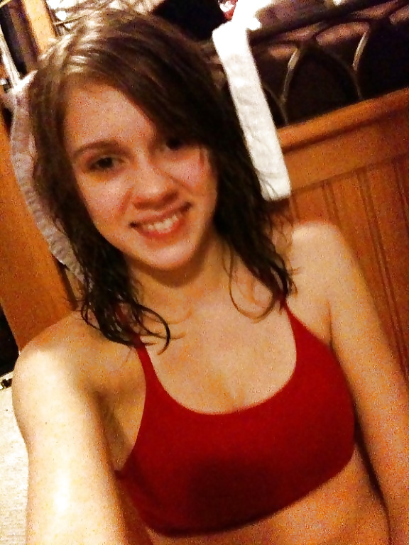 Hot Anazing Amateur Teen porn pictures