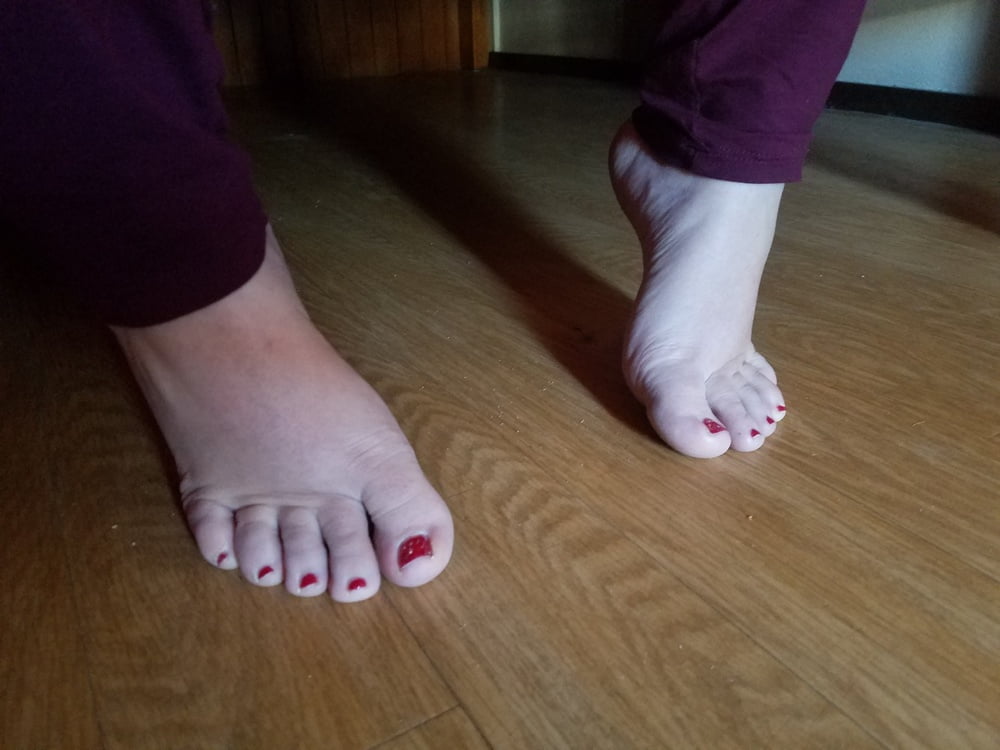 my wife feet porn pictures