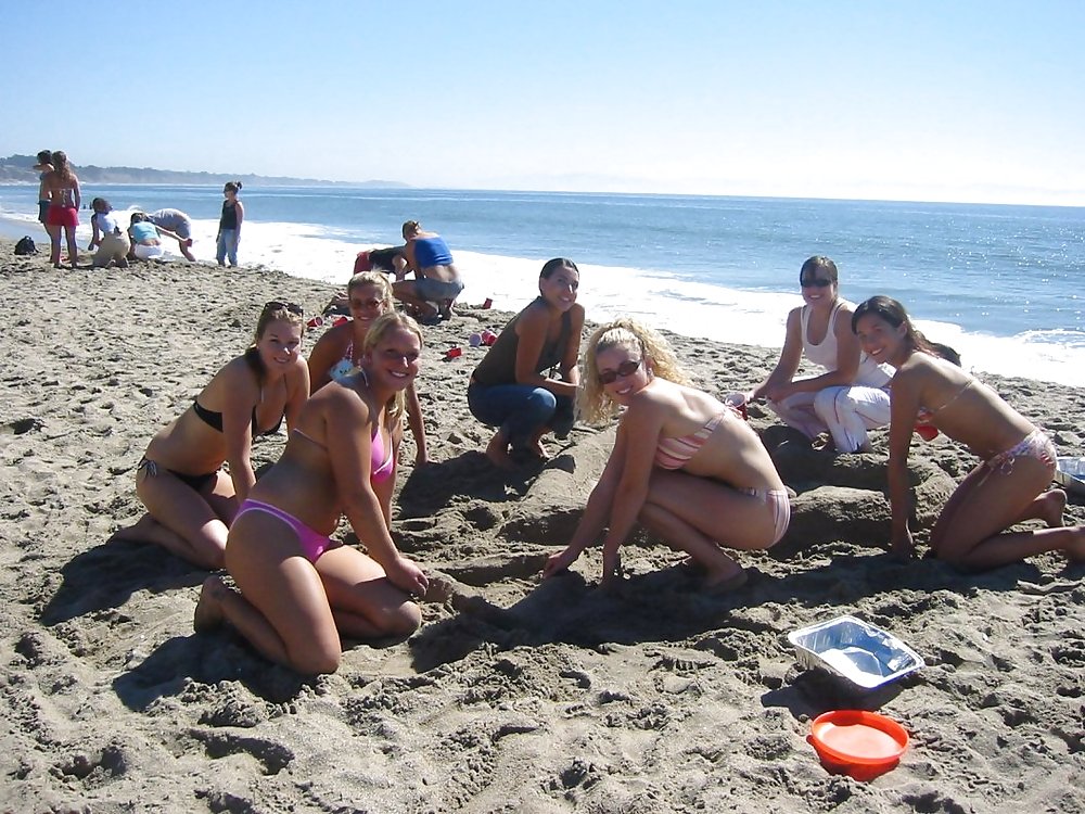 YOUNG BEACH GIRLS2 porn pictures