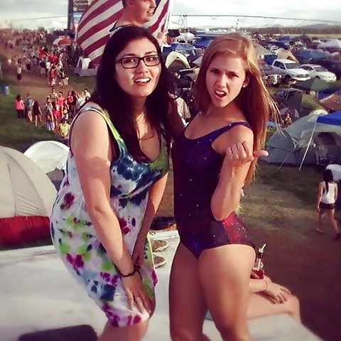 Blonde College Party Girl porn pictures
