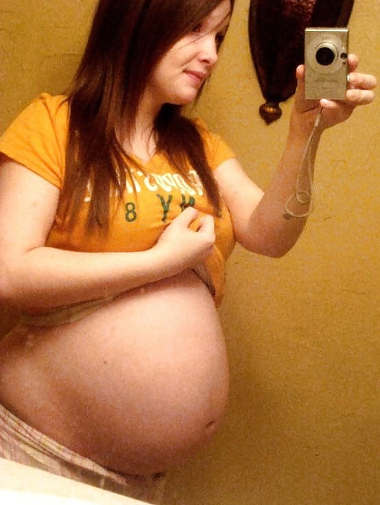 Cute Pregnant Teens porn pictures