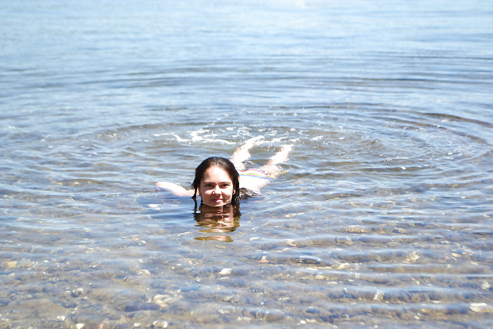 Beach bitch porn pictures