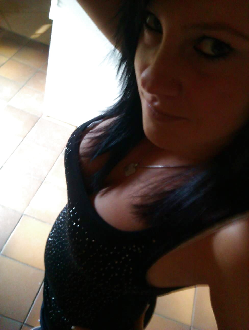 Wichsvorlage Angelika H. (Dicke Titten) porn pictures