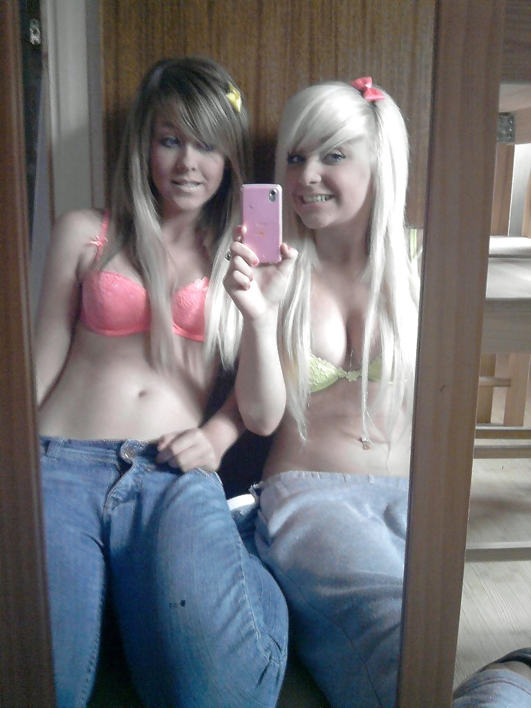 Beautiful Petite Teens porn pictures