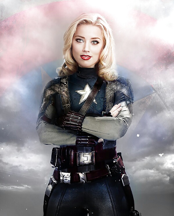 More cosplay babes porn pictures