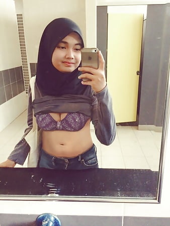 Malay - Tudung selfie sket utk bf