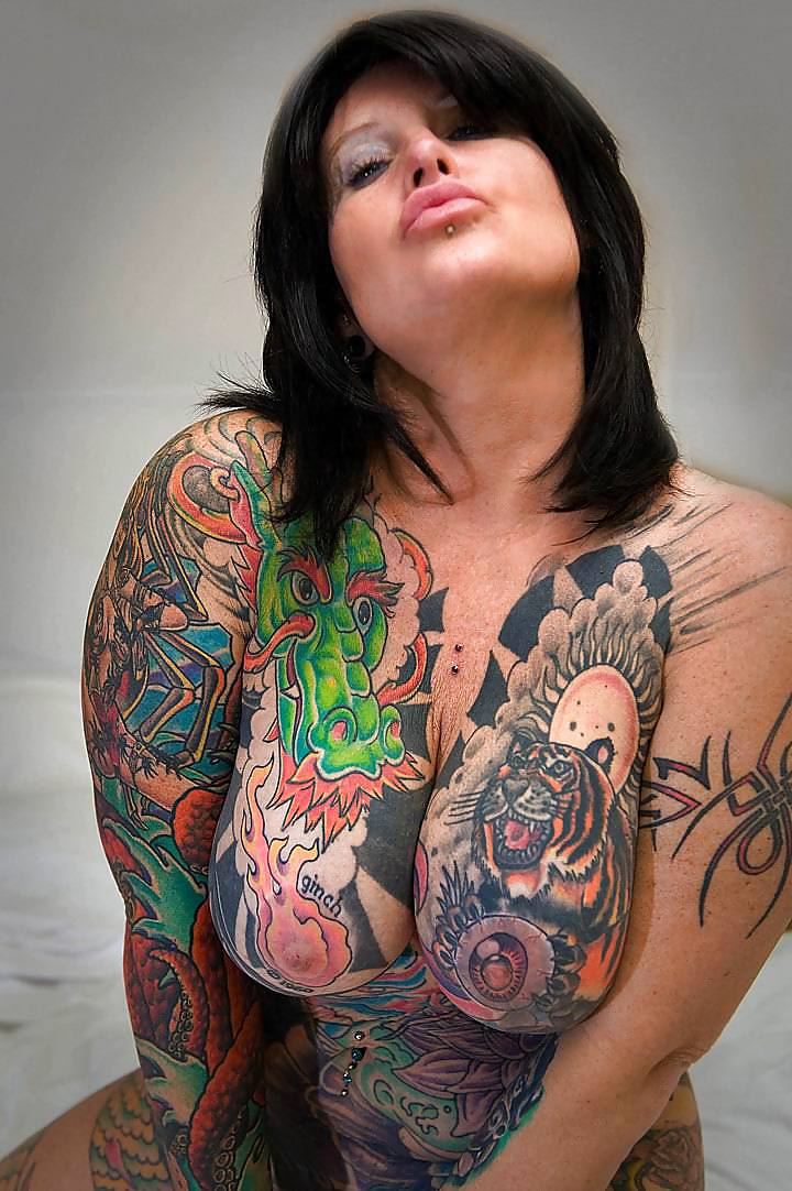 Tattooed Suicidegirls 7 porn pictures