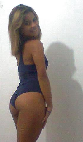 FACEBOOK LUANA GONDRA 2 porn pictures