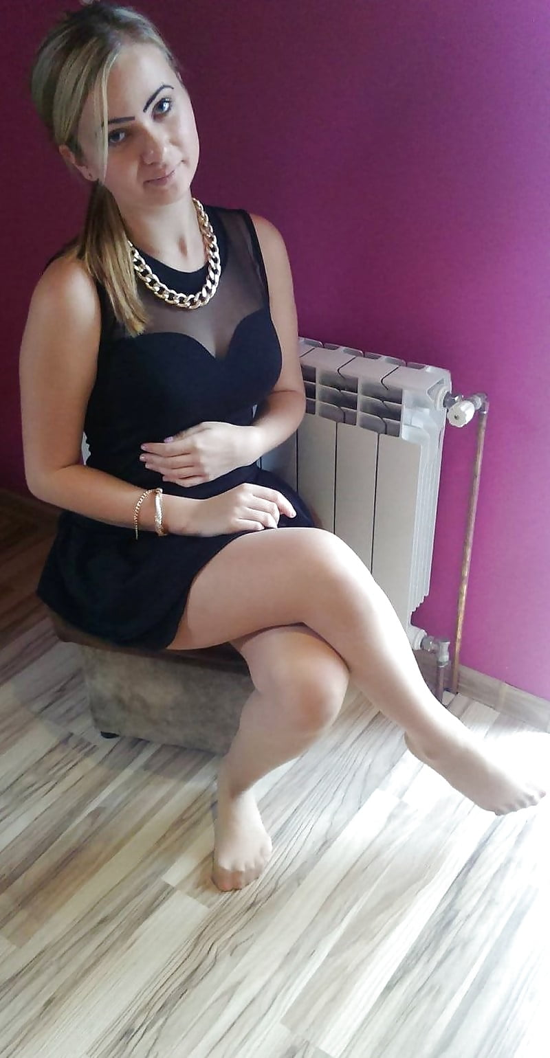 Big Pack Polish Tights & Stockings & Feet porn pictures