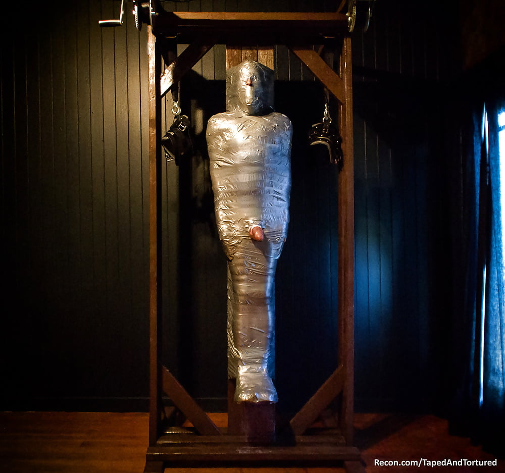 Visualiser Mummification bondage - 20 photos chez xHamster.com