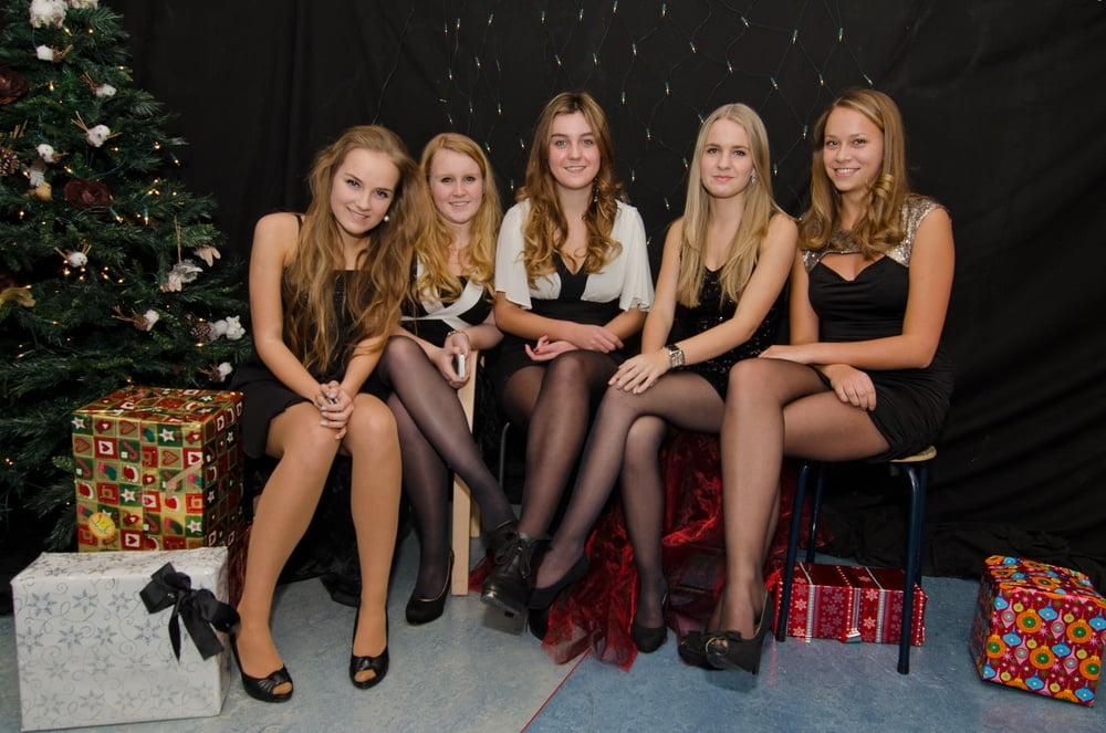 All I Want For Christmas Is A Woman In Pantyhose #4 - 93 Photos 