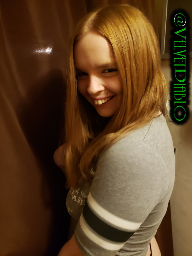 Week 177 PAWG Redhead Thickness - 26 Pics 