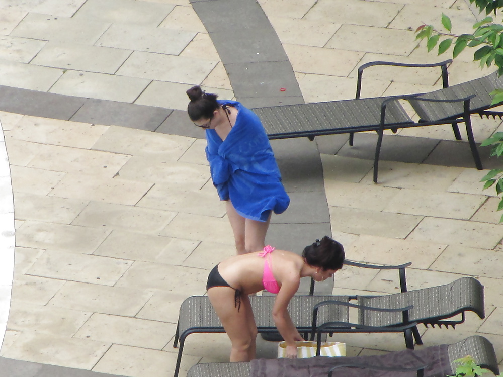 Cuties by the pool - Toronto Ontario Canada porn pictures