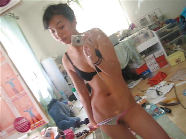 Nice amateur asian teen porn pictures