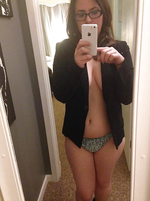 Girls with glasses porn pictures