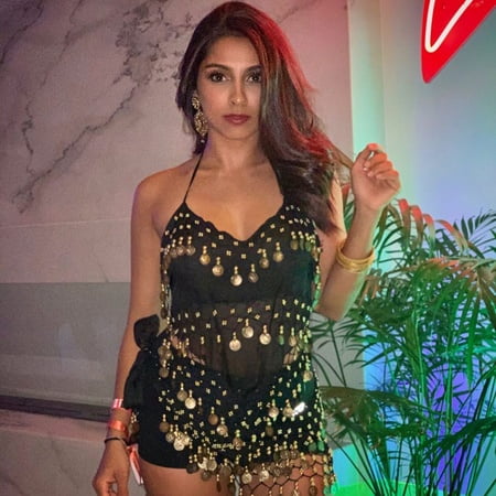 simmi singh indian goddess         