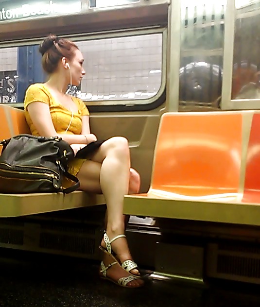 New York Subway Girls porn pictures