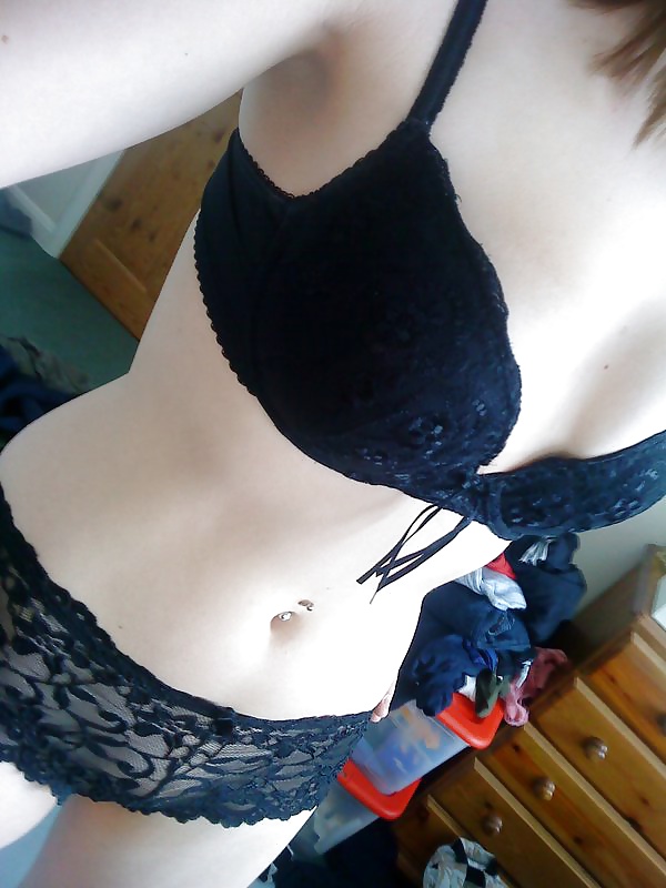 Amateur Selfies 3 porn pictures