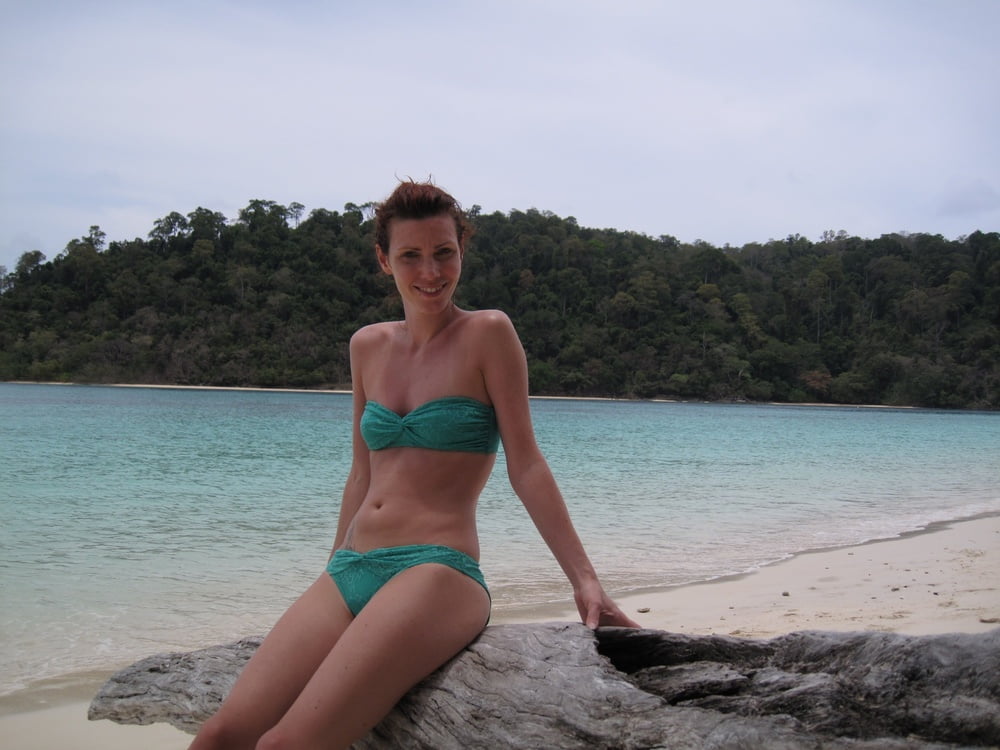 French Skinny Babe on Holiday - 145 Photos 