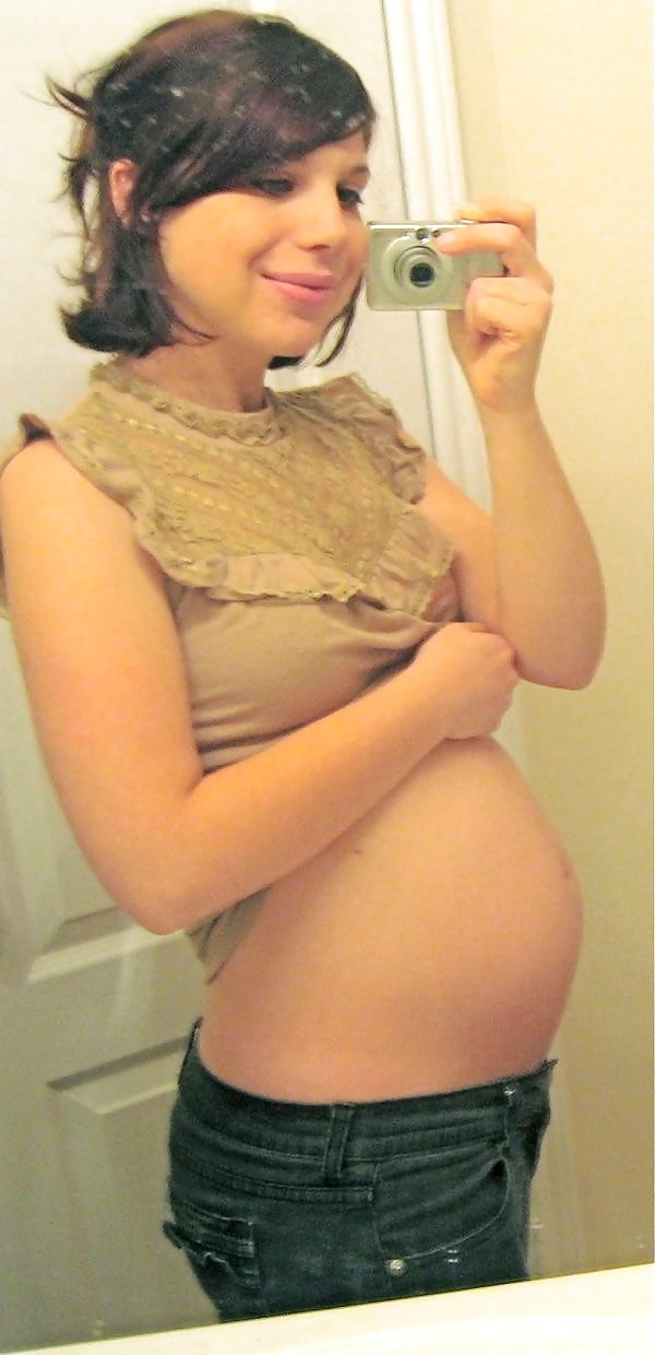 Amateur PREGNANT teen selfshot part 2 porn pictures