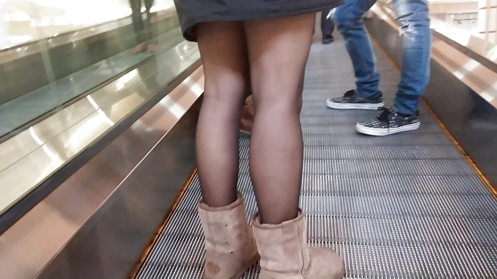 Beauty Legs With Black Stockings (teen) candid porn pictures