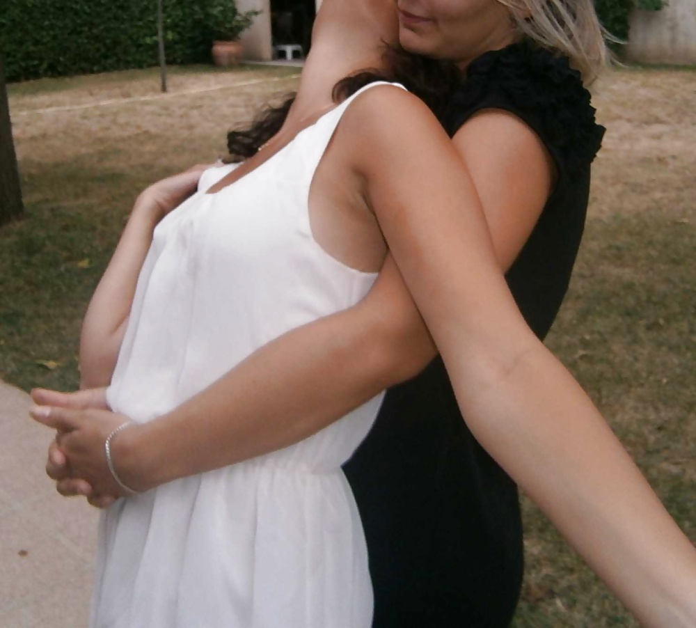 Stolen pics from my friend's hard disk porn pictures