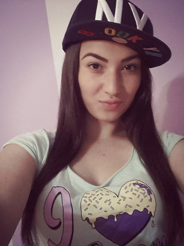 Slavica S. porn pictures