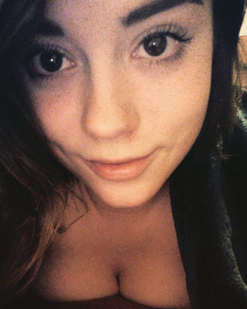 Big Tits Girl photo #325107830