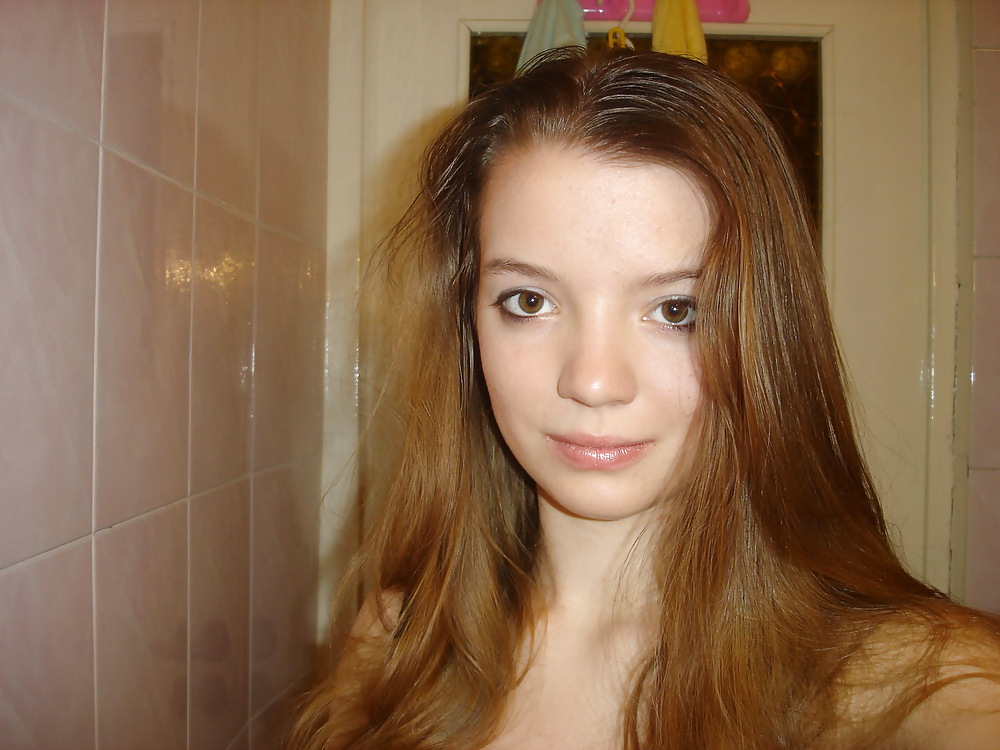 All of Hot Russian Teen Dasha (Selfshots 11of12) porn pictures