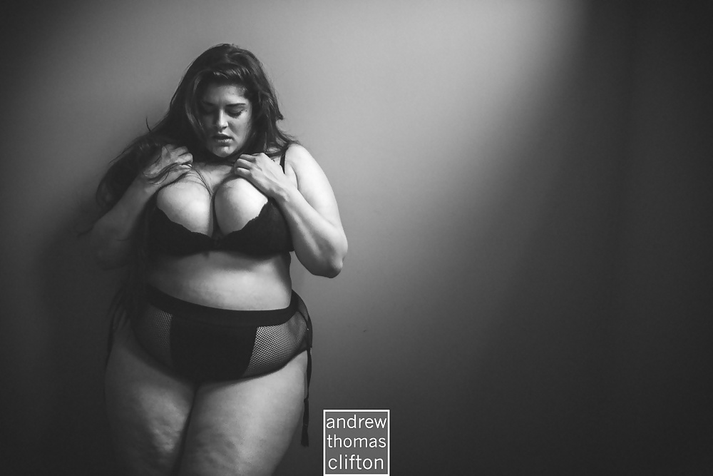 Big Bellies Boobs Asses and Women 1 porn pictures