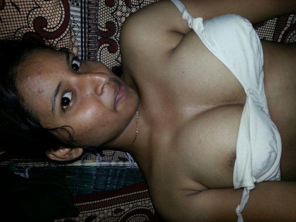 Srilankan teen girl porn pictures