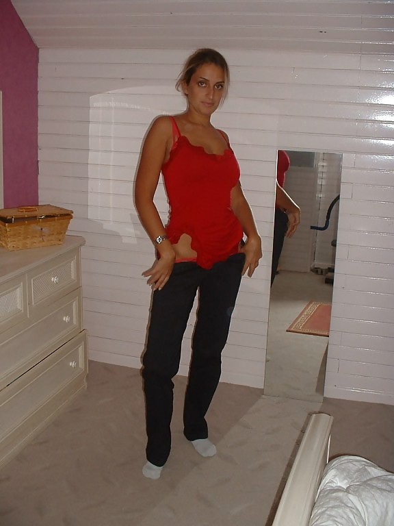 ALL AMATEUR - Here is MONIQUE porn pictures