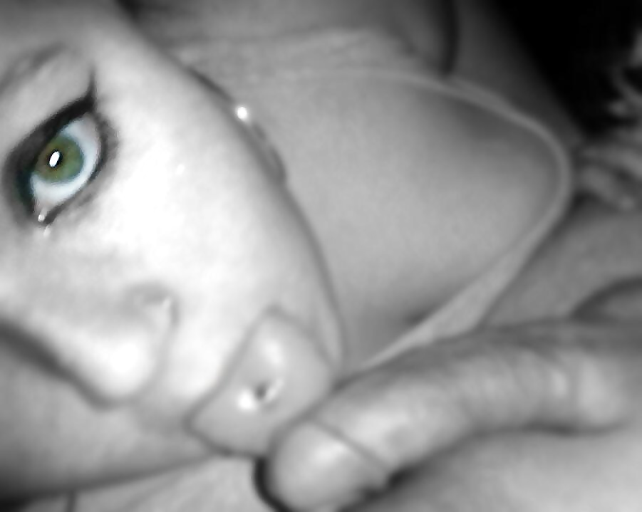 Chubby Slut porn pictures