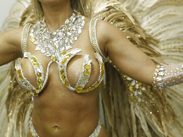 Loira Gostosa Do Carnaval 2016 porn pictures