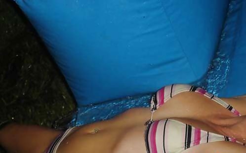 In the pool with Elisabeth porn pictures