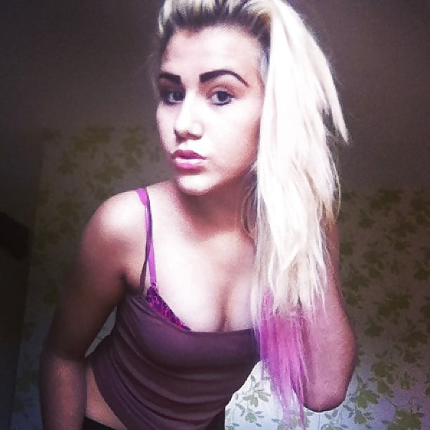 UK SLAG: Demi Leigh Birchall porn pictures