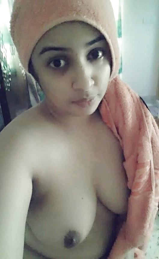 529px x 861px - Indian cute college girl xxxxxvi..... - 15 Pics | xHamster