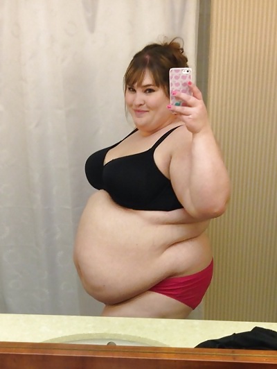 SSBBW belly pics 2 porn pictures