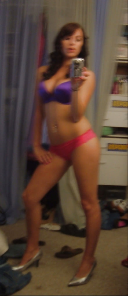 Priscilla Selfshots porn pictures