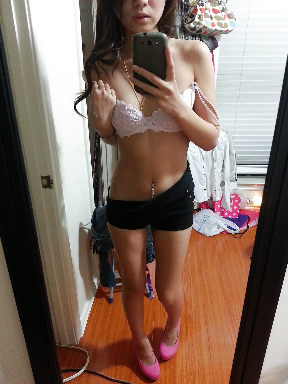 Asian Teen Slut porn pictures