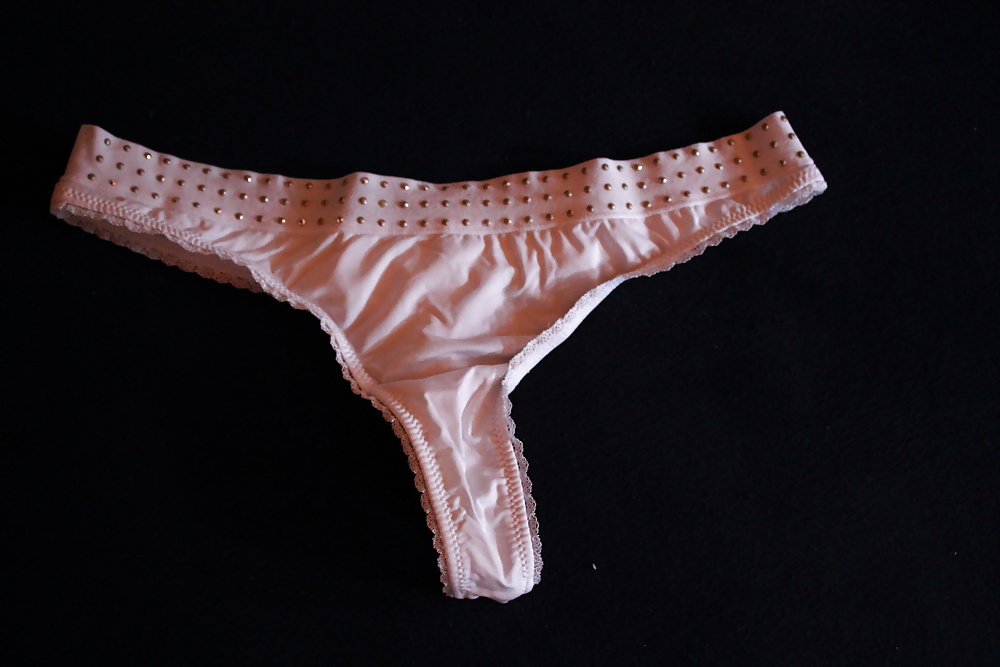 Unterwaesche meiner Freundin porn pictures